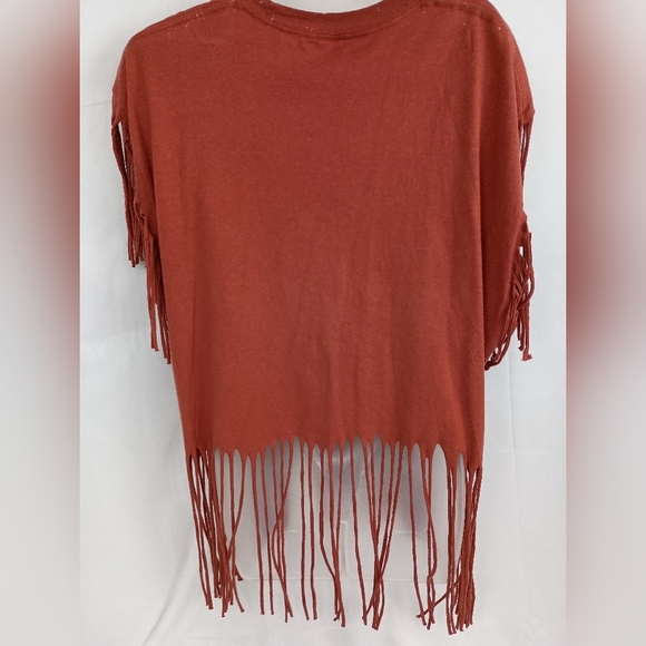 2 FOR $30 Fringed Rodeo Crazy Graphic Top (#1,281) - Picture 8 of 10